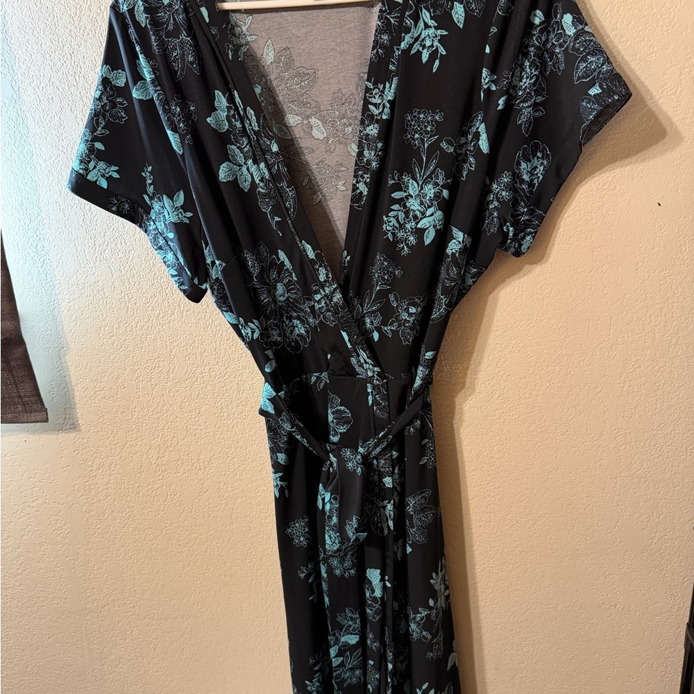 Torrid Black and Blue Floral Midi Dress